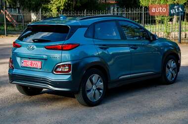 Позашляховик / Кросовер Hyundai Kona 2020 в 