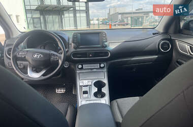 Позашляховик / Кросовер Hyundai Kona 2020 в 