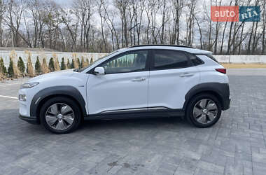Внедорожник / Кроссовер Hyundai Kona 2019 в 