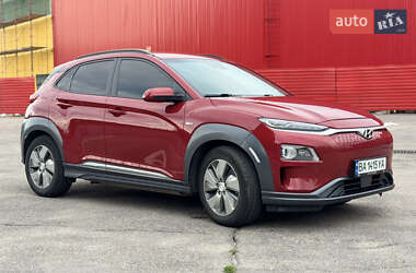 Позашляховик / Кросовер Hyundai Kona 2019 в 