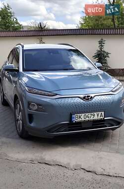 Внедорожник / Кроссовер Hyundai Kona 2018 в 