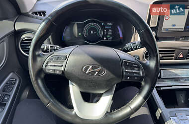 Позашляховик / Кросовер Hyundai Kona 2019 в 