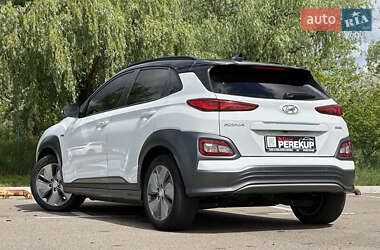 Позашляховик / Кросовер Hyundai Kona 2018 в 