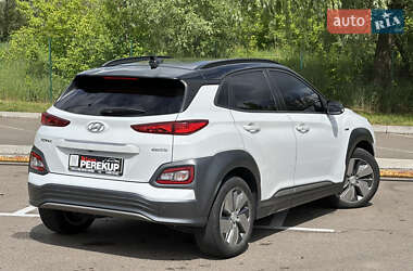 Позашляховик / Кросовер Hyundai Kona 2018 в 