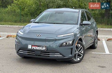Внедорожник / Кроссовер Hyundai Kona 2022 в 