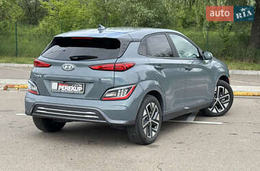 Внедорожник / Кроссовер Hyundai Kona 2022 в 