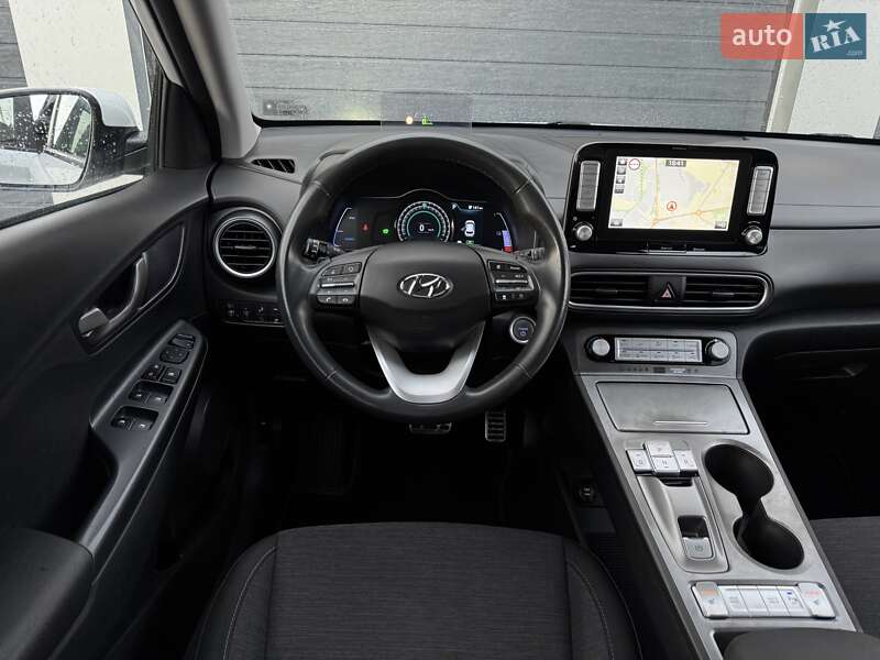 Позашляховик / Кросовер Hyundai Kona 2019 в Тернополі