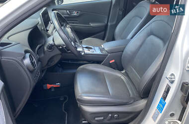 Внедорожник / Кроссовер Hyundai Kona 2019 в 
