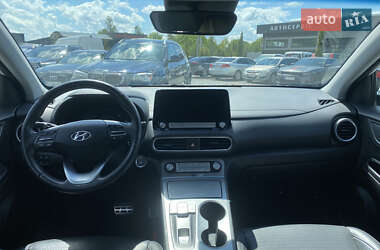 Внедорожник / Кроссовер Hyundai Kona 2019 в 