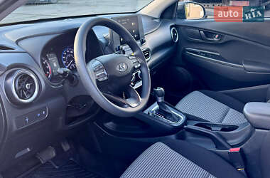Внедорожник / Кроссовер Hyundai Kona 2021 в 