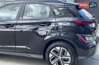 Позашляховик / Кросовер Hyundai Kona 2021 в 