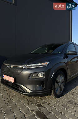 Позашляховик / Кросовер Hyundai Kona 2019 в Луцьку