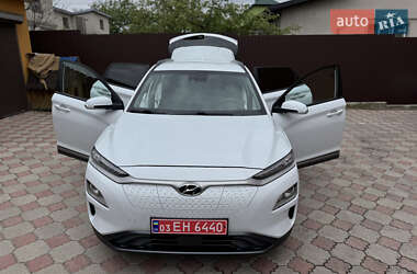 Позашляховик / Кросовер Hyundai Kona 2020 в 