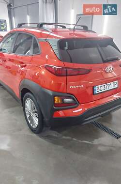 Позашляховик / Кросовер Hyundai Kona 2018 в 