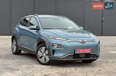 Внедорожник / Кроссовер Hyundai Kona 2020 в Ровно