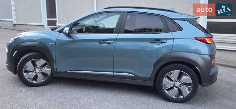 Внедорожник / Кроссовер Hyundai Kona 2019 в Львове
