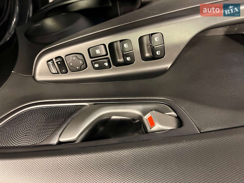 Позашляховик / Кросовер Hyundai Kona 2019 в Києві