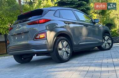 Позашляховик / Кросовер Hyundai Kona 2020 в 