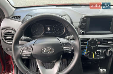 Внедорожник / Кроссовер Hyundai Kona 2020 в 