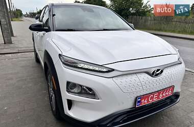 Позашляховик / Кросовер Hyundai Kona 2021 в Львові