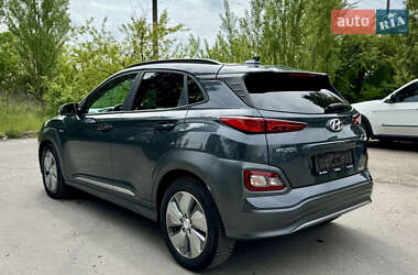 Позашляховик / Кросовер Hyundai Kona 2020 в 
