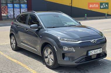 Внедорожник / Кроссовер Hyundai Kona 2018 в 