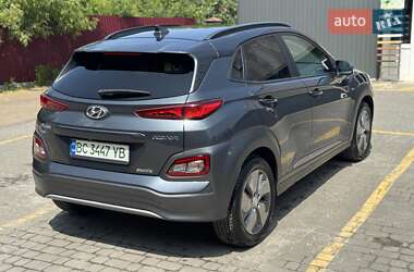 Внедорожник / Кроссовер Hyundai Kona 2018 в 
