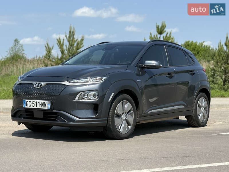 Внедорожник / Кроссовер Hyundai Kona 2020 в 