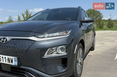 Внедорожник / Кроссовер Hyundai Kona 2020 в 