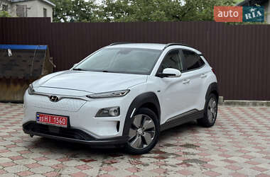 Внедорожник / Кроссовер Hyundai Kona 2019 в Ровно