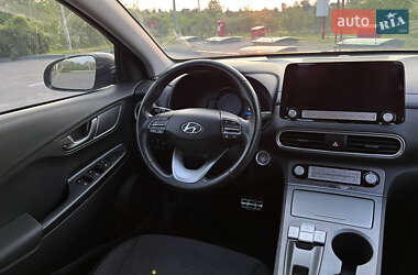 Позашляховик / Кросовер Hyundai Kona 2020 в 