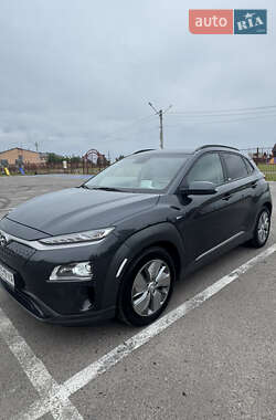 Позашляховик / Кросовер Hyundai Kona 2020 в Луцьку