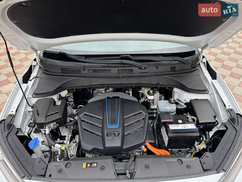 Внедорожник / Кроссовер Hyundai Kona 2019 в Ровно