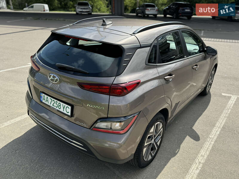 Позашляховик / Кросовер Hyundai Kona 2021 в Києві