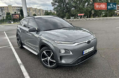 Внедорожник / Кроссовер Hyundai Kona 2018 в Киеве