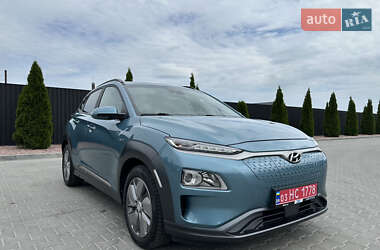Внедорожник / Кроссовер Hyundai Kona 2020 в Тернополе