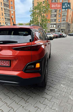 Внедорожник / Кроссовер Hyundai Kona 2019 в 