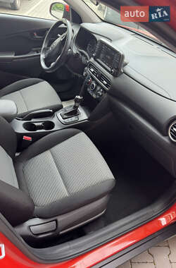 Внедорожник / Кроссовер Hyundai Kona 2019 в 