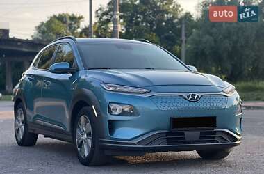 Внедорожник / Кроссовер Hyundai Kona 2019 в Ровно
