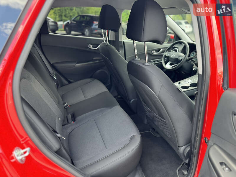 Внедорожник / Кроссовер Hyundai Kona 2022 в Киеве