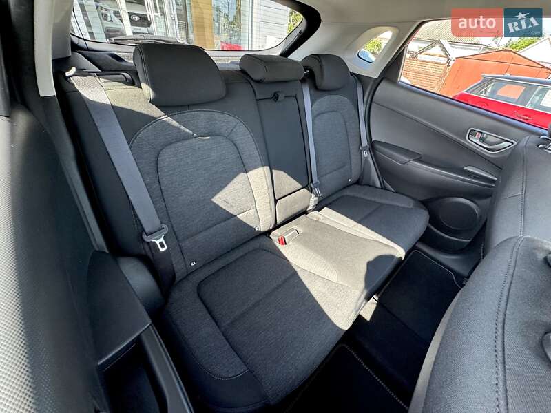 Внедорожник / Кроссовер Hyundai Kona 2021 в Кременчуге фото 28 Внедорожник / Кроссовер Hyundai Kona 2021 в Кременчуге