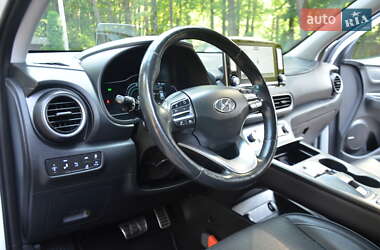 Позашляховик / Кросовер Hyundai Kona 2020 в 