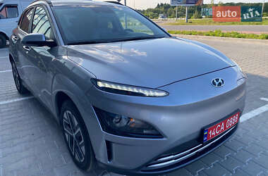 Позашляховик / Кросовер Hyundai Kona 2021 в 