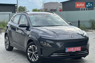 Внедорожник / Кроссовер Hyundai Kona 2023 в Тернополе