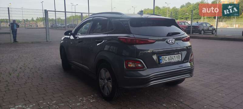 Позашляховик / Кросовер Hyundai Kona 2020 в Львові