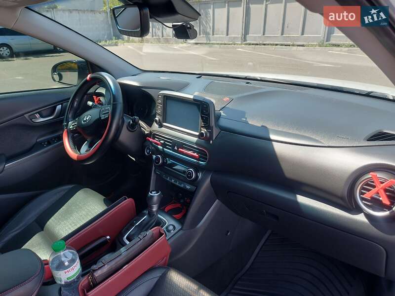 Внедорожник / Кроссовер Hyundai Kona 2019 в Харькове