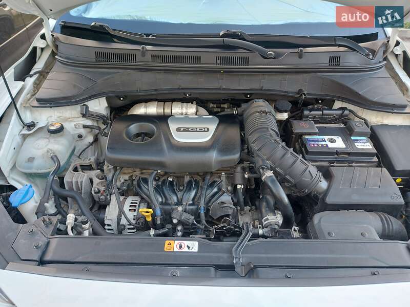 Внедорожник / Кроссовер Hyundai Kona 2019 в Харькове