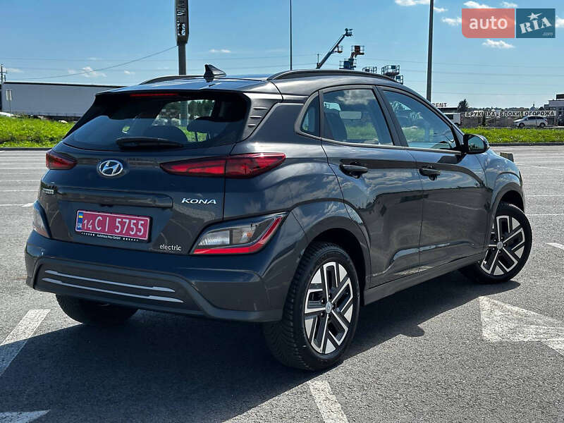 Внедорожник / Кроссовер Hyundai Kona 2022 в Львове