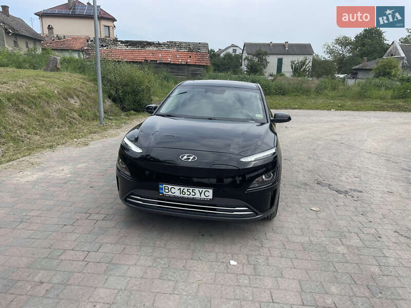 Внедорожник / Кроссовер Hyundai Kona 2023 в Николаеве