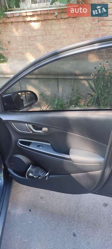 Внедорожник / Кроссовер Hyundai Kona 2019 в Кропивницком